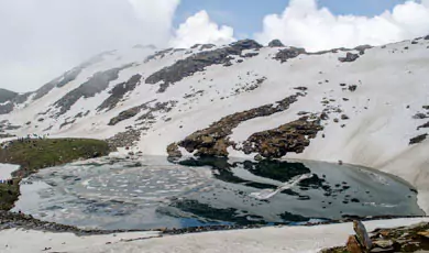 Bhrigu lake