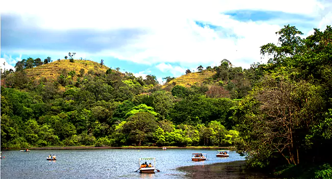 pookode lake in wayanad