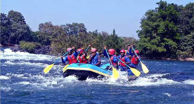 rafting adventure in kerala