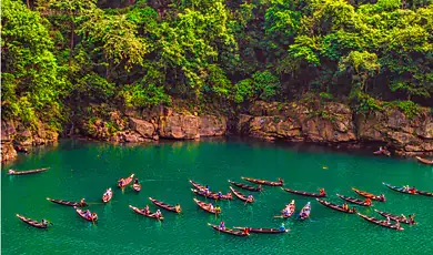 dawki river boat ride