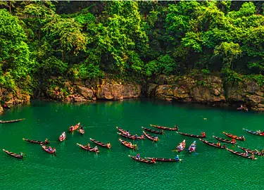 dawki river boat ride