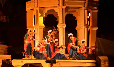 khajuraho dancing festival