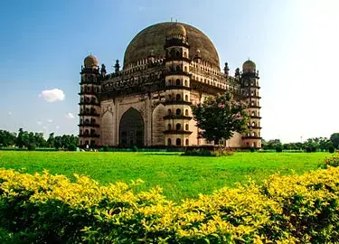 Pune Bijapur Weekend Tours 3D/2N