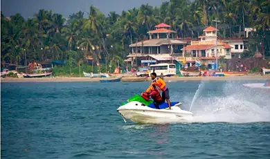 tarkarli beach